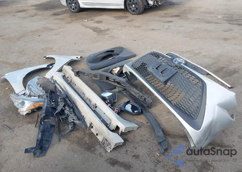 2021 Toyota Corolla Le from USA, damaged, VIN 5YFEPMAE1MP171337